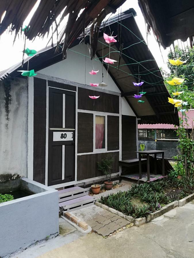 Mykampung Chalet Hotell Ipoh Exteriör bild