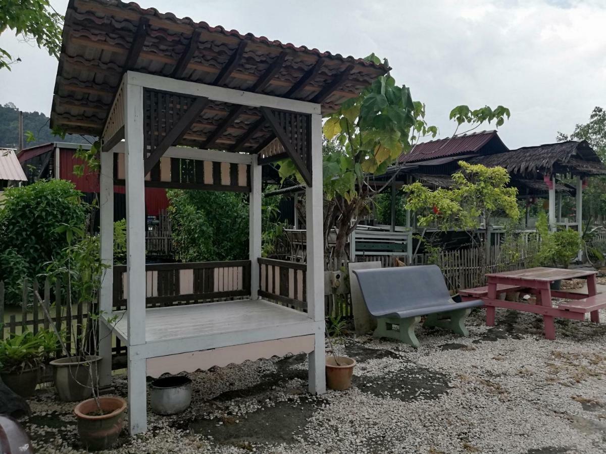 Mykampung Chalet Hotell Ipoh Exteriör bild