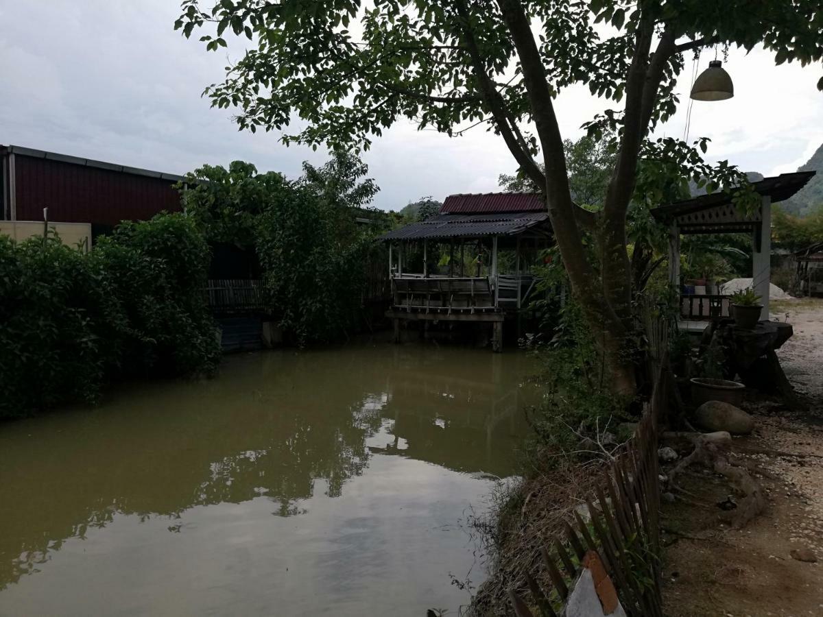 Mykampung Chalet Hotell Ipoh Exteriör bild